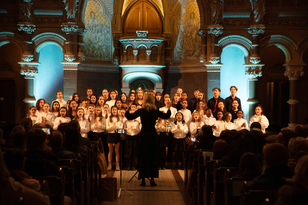 Read more about the article Musikalische Weihnachtsfreude in der Ringkirche