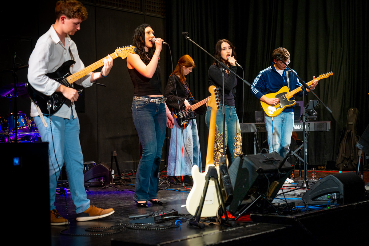 Read more about the article Viel Energie, große Gefühle: Das Farewell Concert 2026