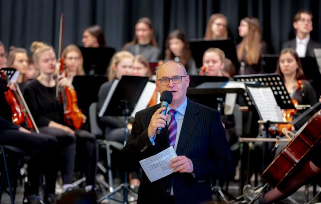 2019_02_SiHm__J2A0242