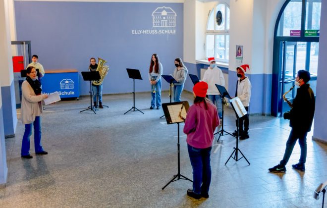 2021_12_Weihnachtsgrüße__J2A0727-Bearbeitet-2