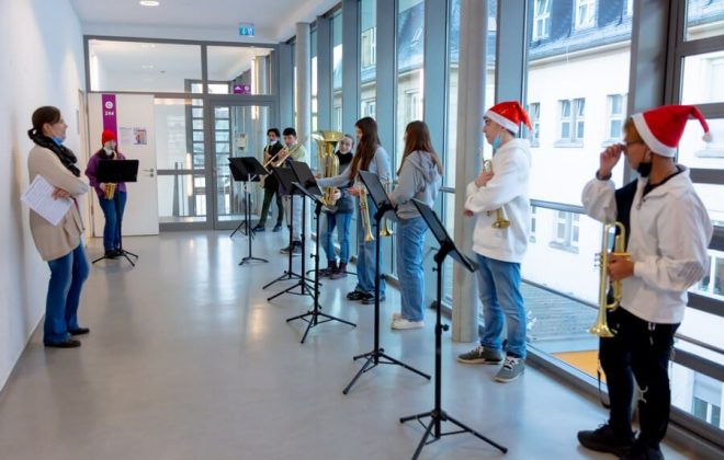 2021_12_Weihnachtsgrüße__J2A0867_