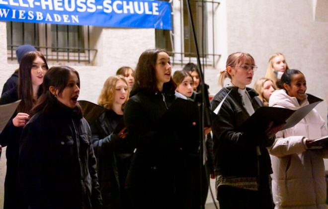 2021_12_Weihnachtskonzert_Sänger__J2A9924