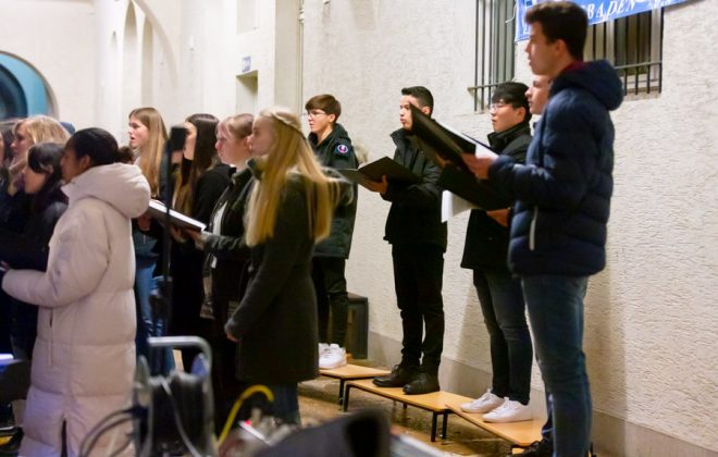 2021_12_Weihnachtskonzert_Sänger__J2A9968