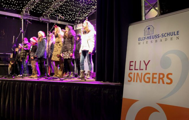 2021_Sternschnuppenmarkt_2_Elly Singers (15 von 26)