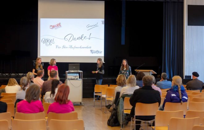 2022_11_10_Kleiderkreisel__J2A3270