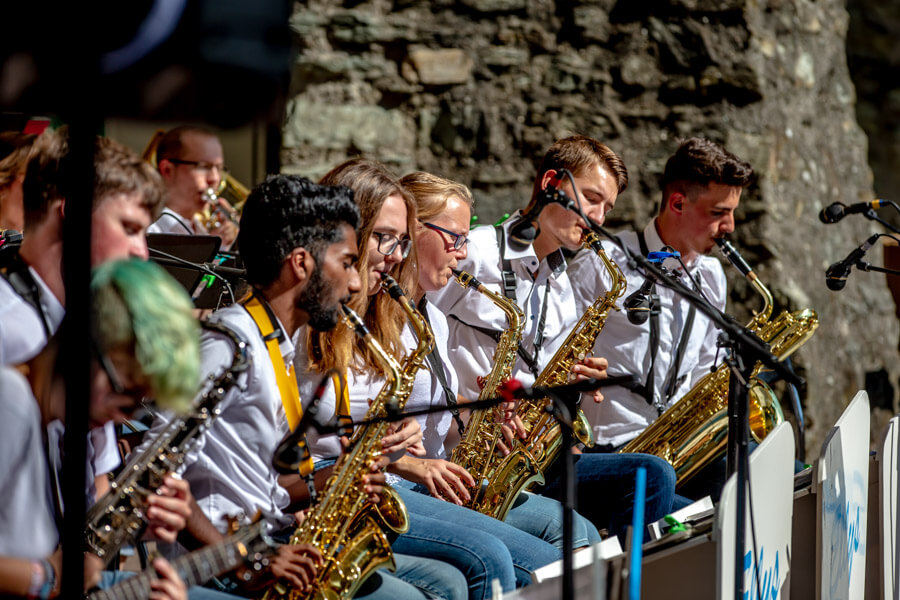 Read more about the article Ellys Big Band im Burggarten in Sonnenberg