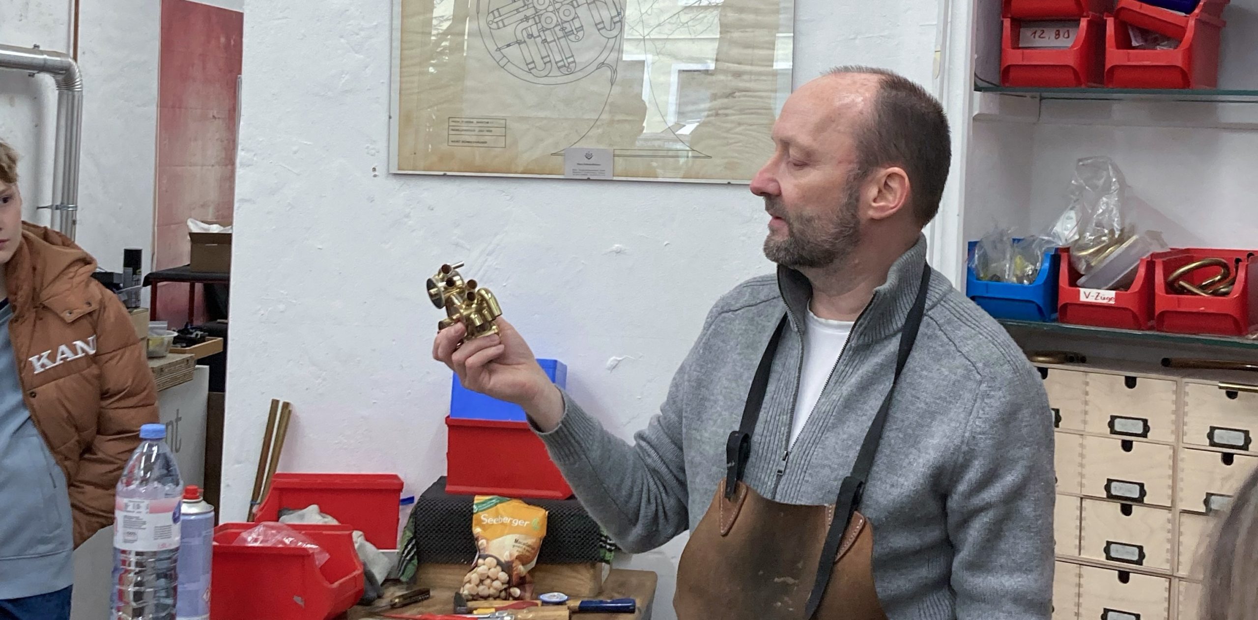 Read more about the article Zu Besuch bei einem Instrumentenbauer